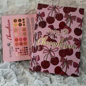 Simply Bella Cherrylicious Pink & Red Eyeshadow Palette